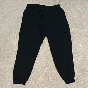 Express Women’s Sweatpants, Cargo Pockets, Super Soft! Size Large